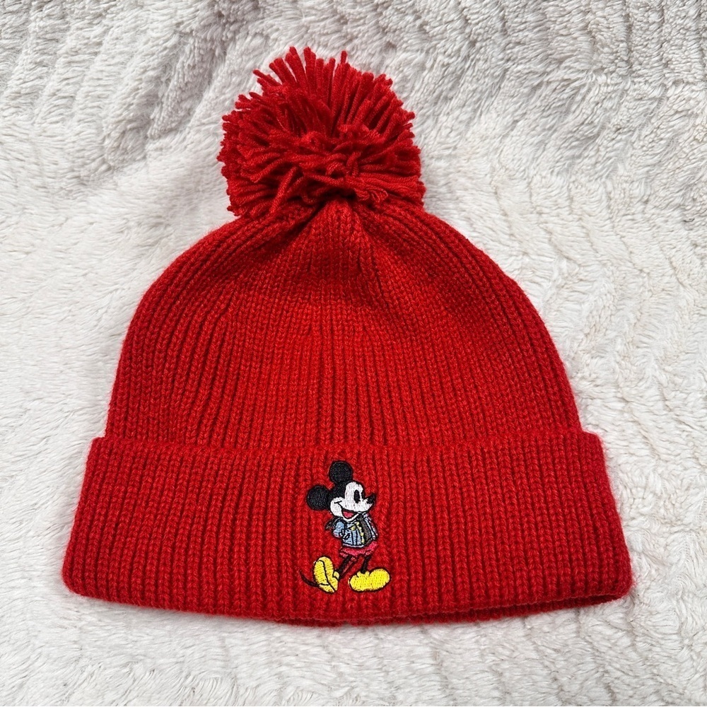 Baby GAP Red Mickey Mouse Embroidered Beanie Disney,M. EUC!